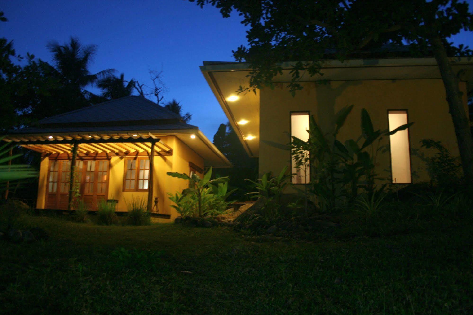 La Cigale Bed & Breakfast Koh Tao Exterior photo